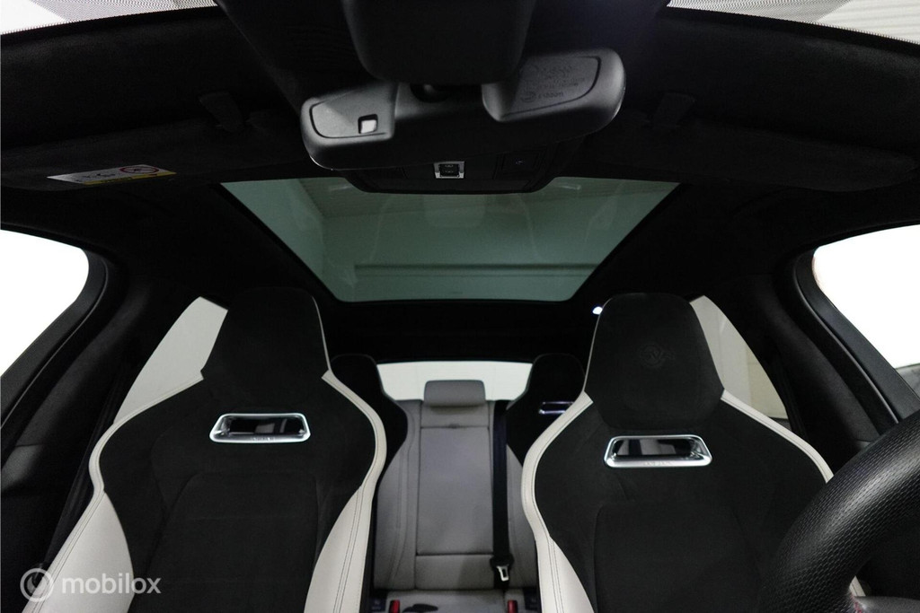 Jaguar F-PACE 5.0 P550 V8 SVR, Meridioan, Pano, HUD, 360 48459748-7.jpg | Wijtos Automotive