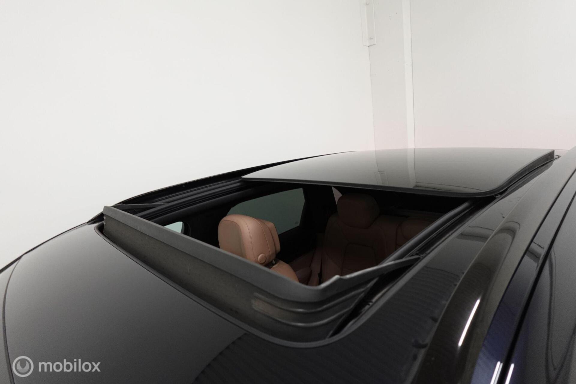 Porsche Cayenne 3.0 E-Hybrid, pano, luchtv., massage, BOSE 48891394-24.jpg | Wijtos Automotive