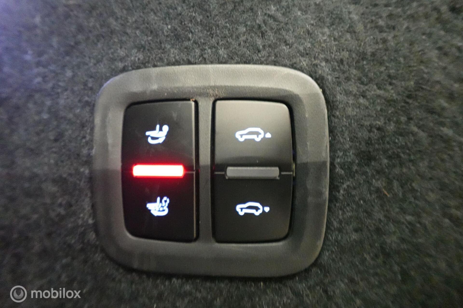 Porsche Cayenne 3.0 E-Hybrid, pano, luchtv., massage, BOSE 48891394-25.jpg | Wijtos Automotive