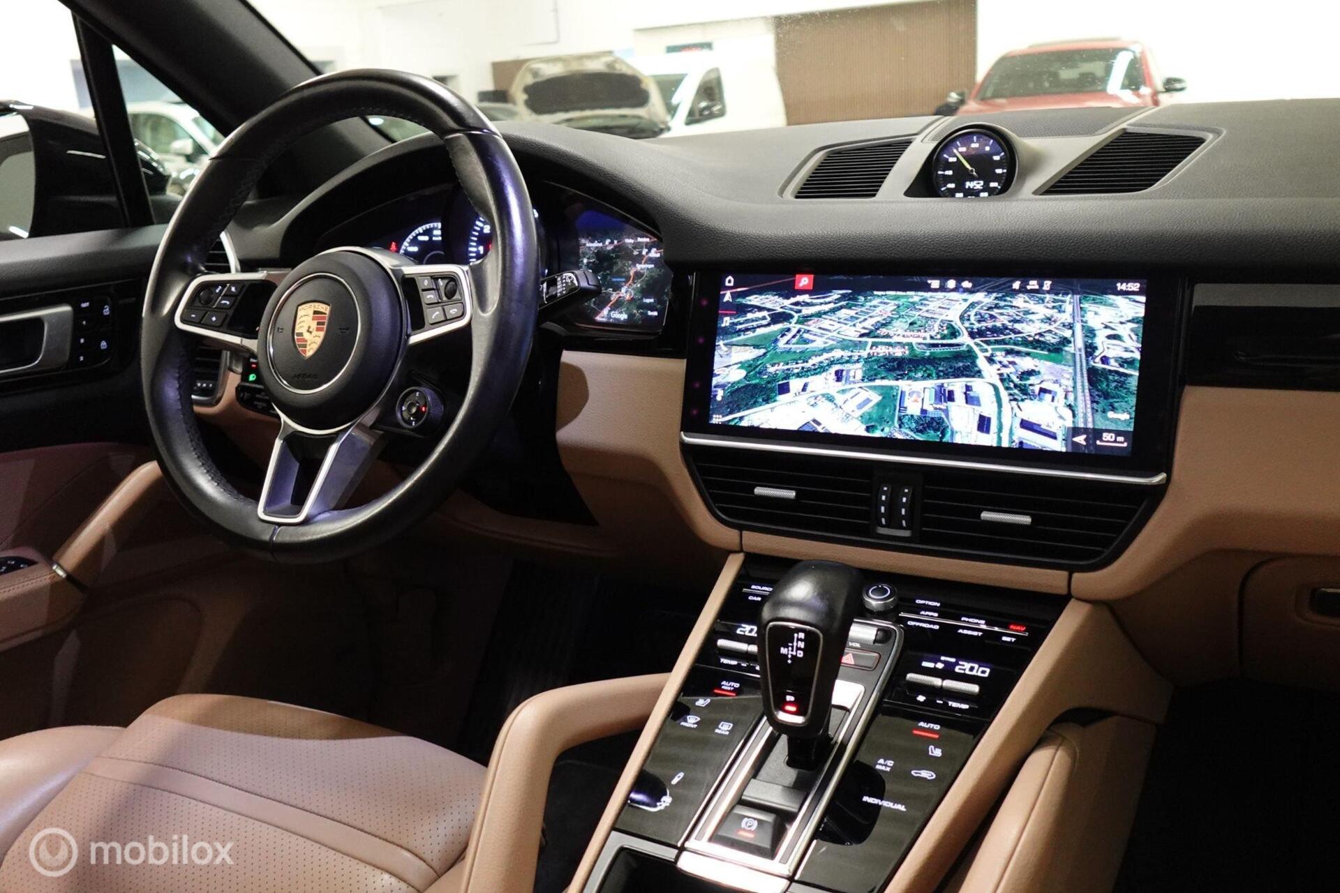 Porsche Cayenne 3.0 E-Hybrid, pano, luchtv., massage, BOSE 48891394-7.jpg | Wijtos Automotive
