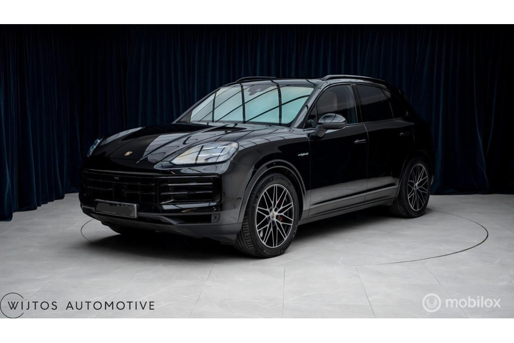 Porsche Cayenne 3.0 S E-Hybrid 519 pk, Burmester, pano, 360 49542568-0.jpg | Wijtos Automotive