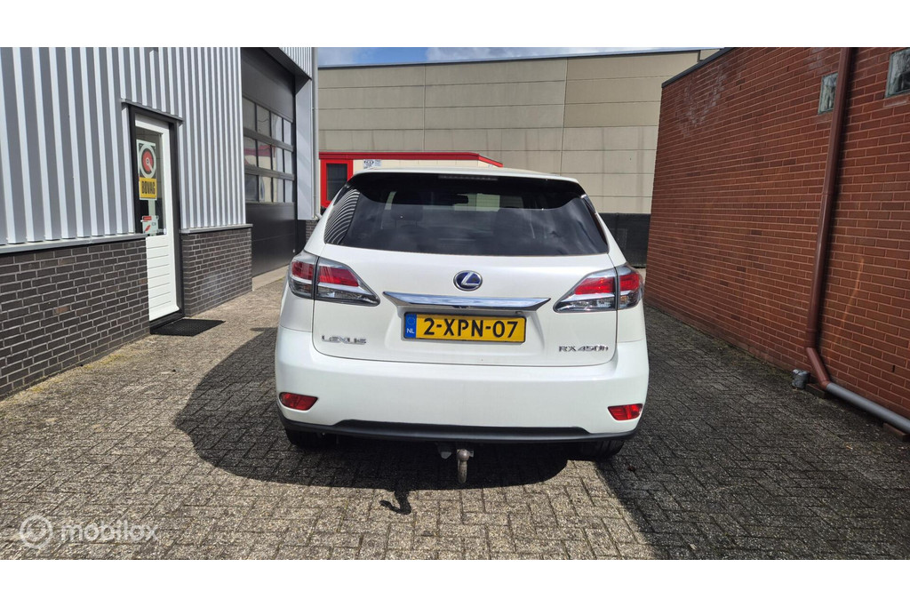Lexus RX 450h 4WD Luxury Line, winterbanden, trekhaak 49808251-3.jpg | Wijtos Automotive