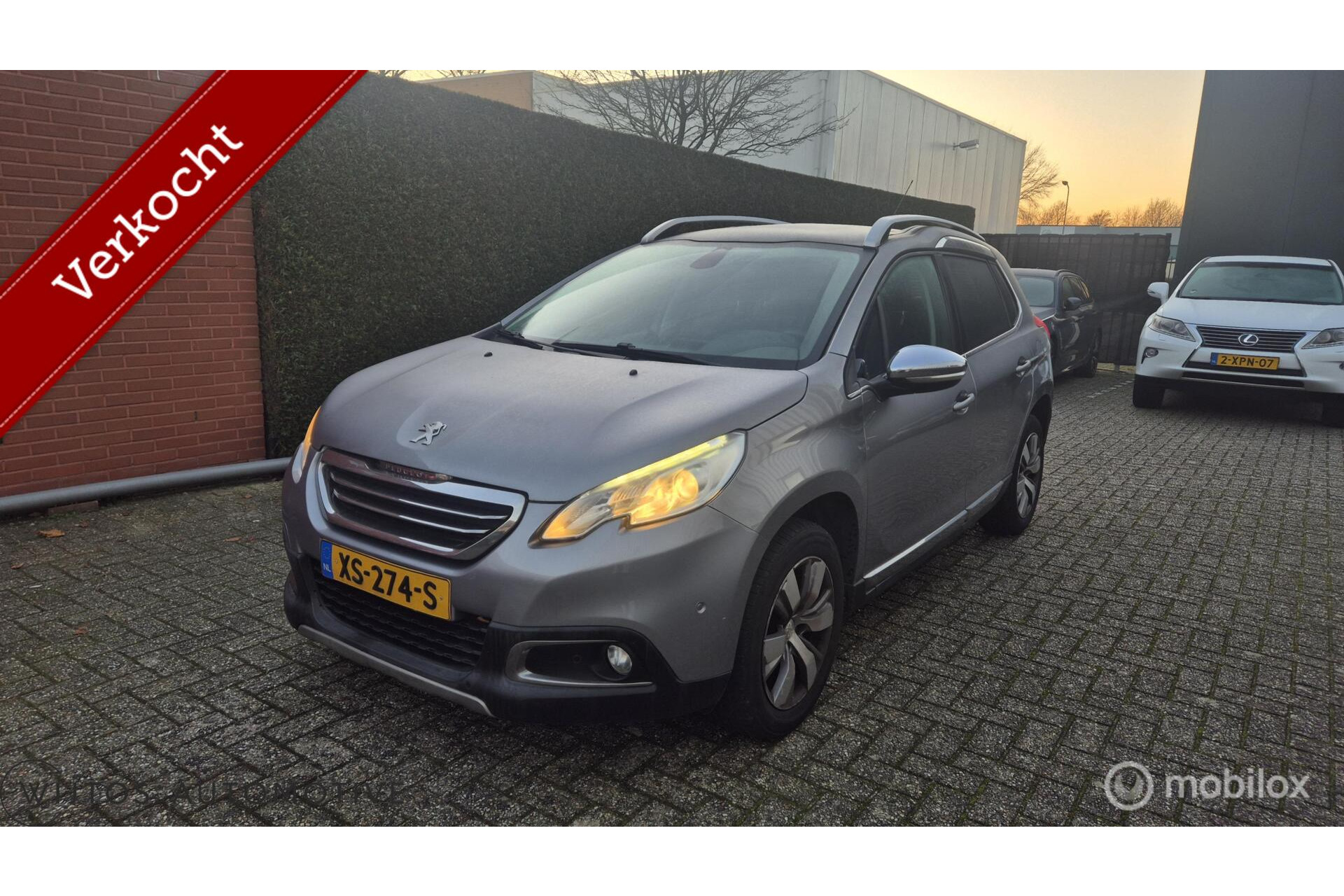 Peugeot 2008 1.2 PureTech Allure Pack Premium Plus, pano 50018872-0.jpg | Wijtos Automotive