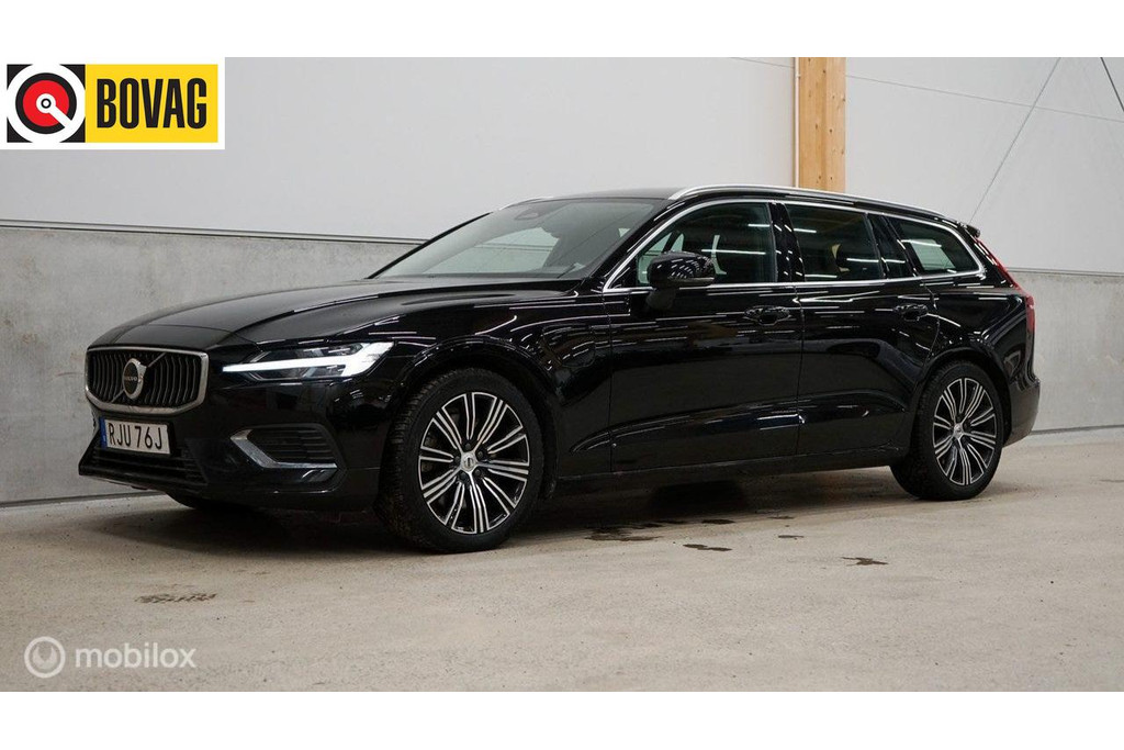 Volvo V60 2.0 T6 Plug-in hybrid AWD Core Bright 51972470-0.jpg | Wijtos Automotive