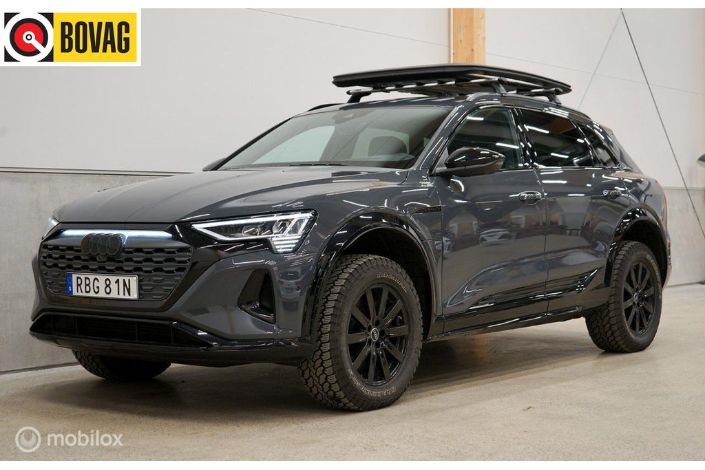 Audi Q8 e-tron 55 quattro Edition Dakar, Uniek!, B&O, HUD 52097807-0.jpg | Wijtos Automotive