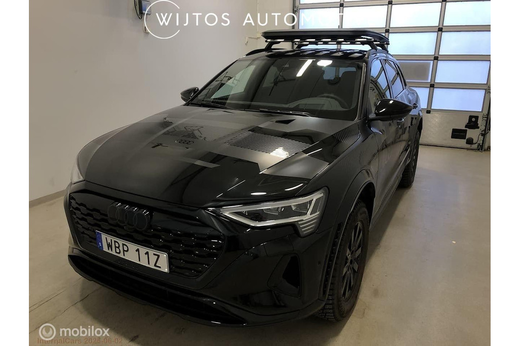 Audi Q8 e-tron 55 quattro Edition Dakar 1 of 99, B&O, HUD 53014764-0.jpg | Wijtos Automotive