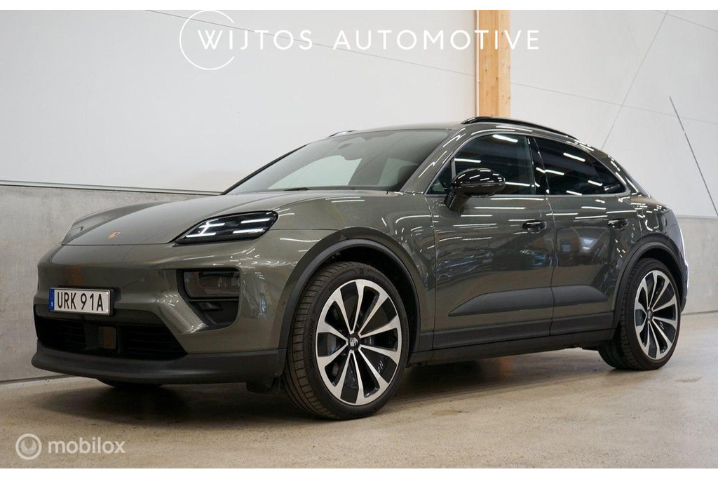 Porsche Macan 4 100 kWh, Pano, Bose, Leer, 22 inch, trekhaak 53138807-0.jpg | Wijtos Automotive
