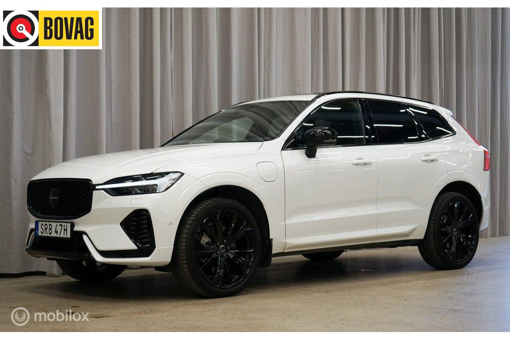 Volvo XC60 2.0 T6 Plug-in hybrid AWD Ultra Black Edition B&W 53355210-0.jpg | Wijtos Automotive