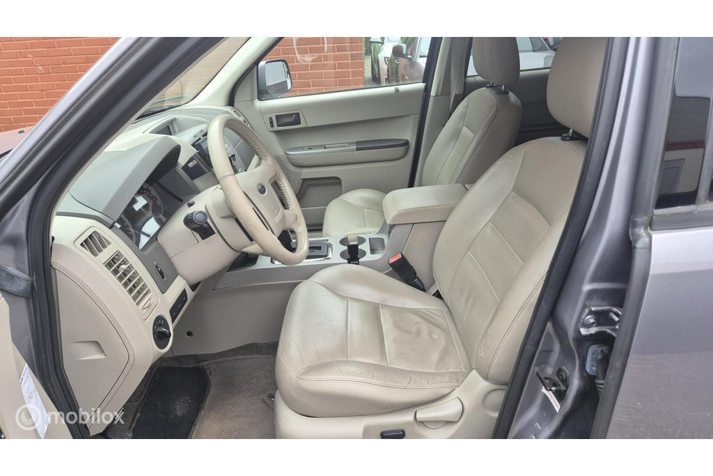 Ford Escape USA 2.3 Hybrid, leer, schuifdak 54873381-8.jpg | Wijtos Automotive