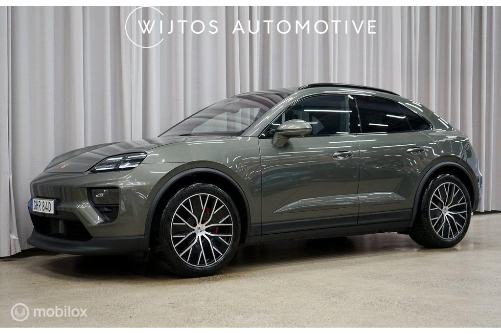 Porsche Macan 4 S 100 kWh, luchtv, 4WS, pano, trekhaak 56964914-0.jpg | Wijtos Automotive