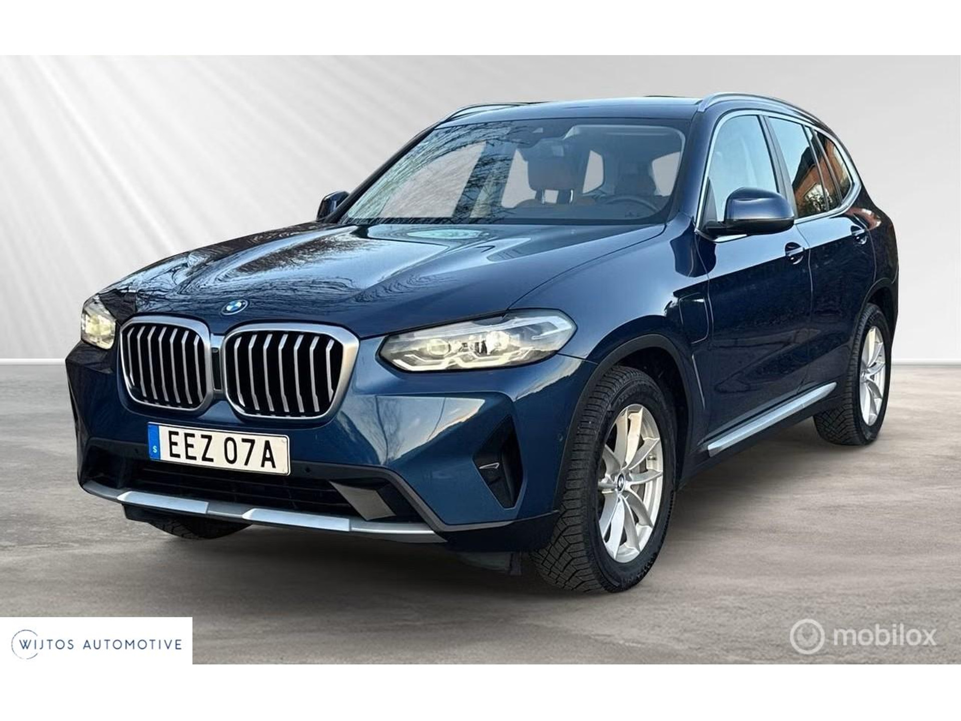 BMW X3 xDrive30e High Executive, winter- en zomerbanden 49337601-0.jpg | Wijtos Automotive